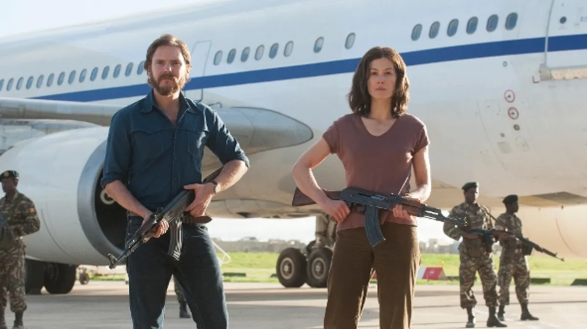 Rosamund Pike: Operácia Entebbe, 2018 - fotogaléria