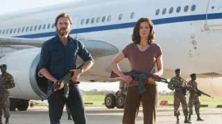 Rosamund Pike: Operácia Entebbe