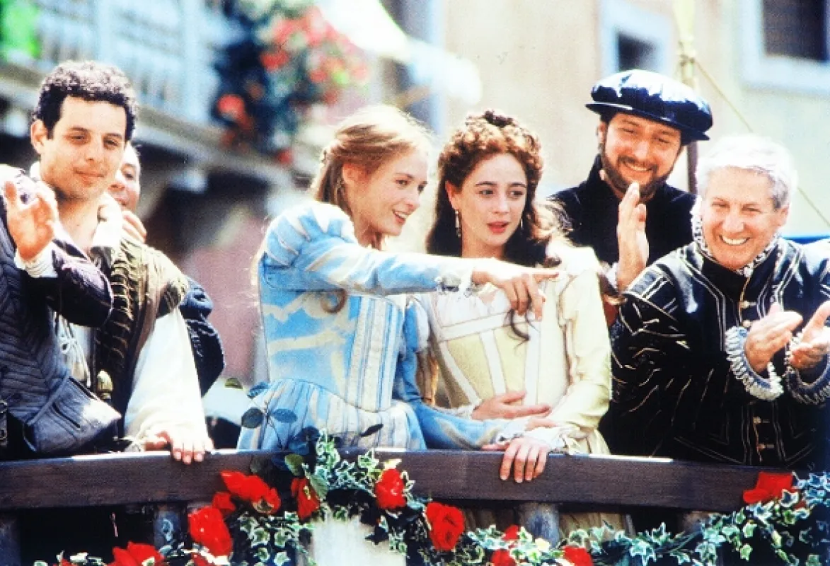 Nebezpečná krása (Dangerous Beauty), 1998 - fotogaléria