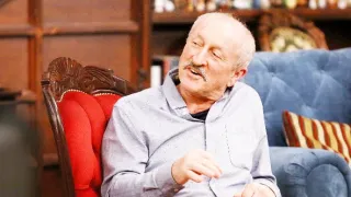 Krejzovi (45)