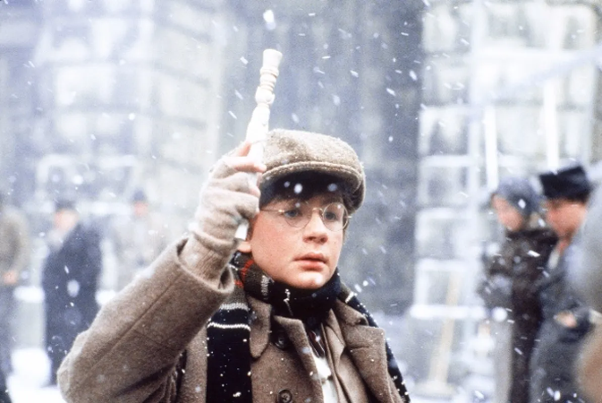 Pyramída hrôzy (Young Sherlock Holmes), 1985 - fotogaléria