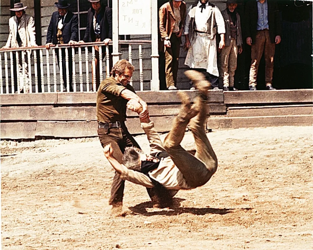 Podivné dedičstvo (E poi lo chiamarono il magnifico), 1972 - fotogaléria