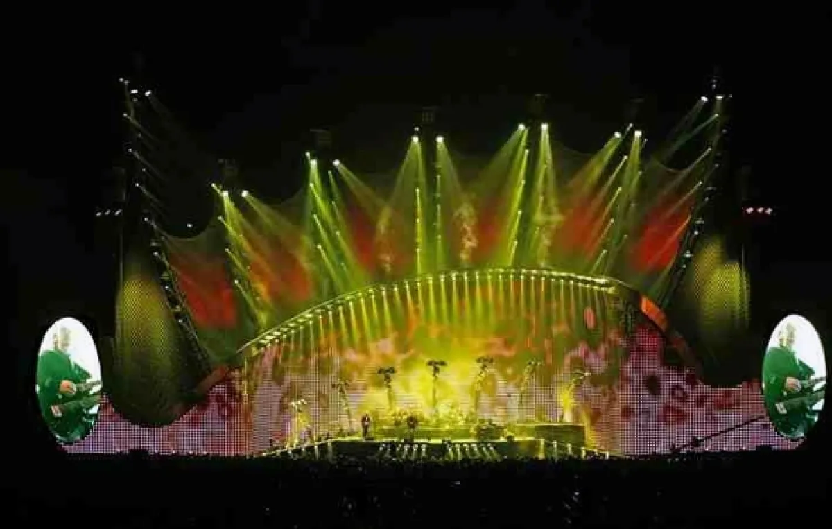 Genesis v Římě - fotogaléria
