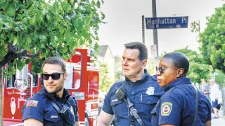 9-1-1 III (6)