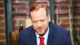 Krejzovi (41)