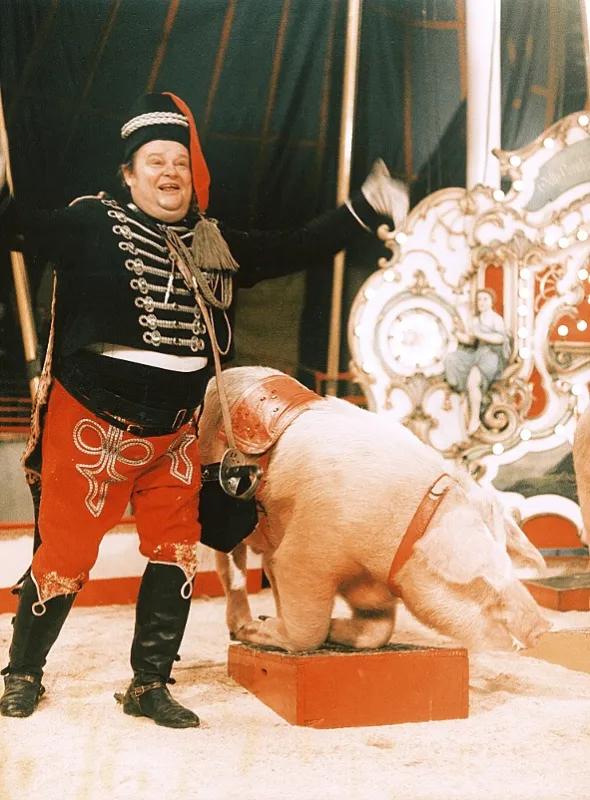 Šest medvědů s Cibulkou (Six Bears And A Clown), 1972 - fotogaléria