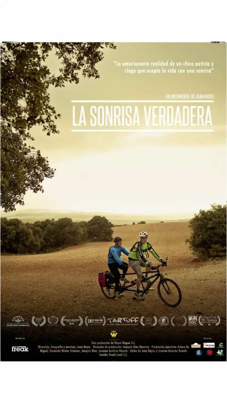 Skutečný úsměv (LA SONRISA VERDADERA), 2015 - fotogaléria