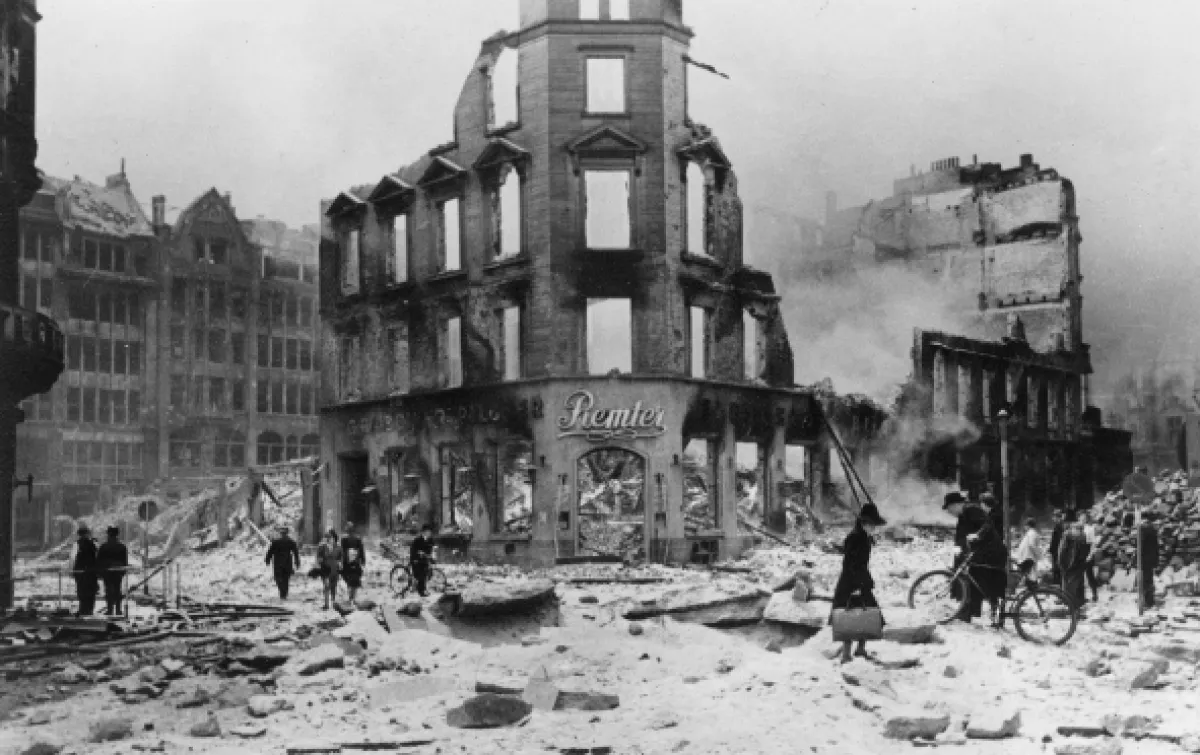 Bombardéry: Postrach 2. světové války (Bomber: Terror of WWII), 2022 - fotogaléria