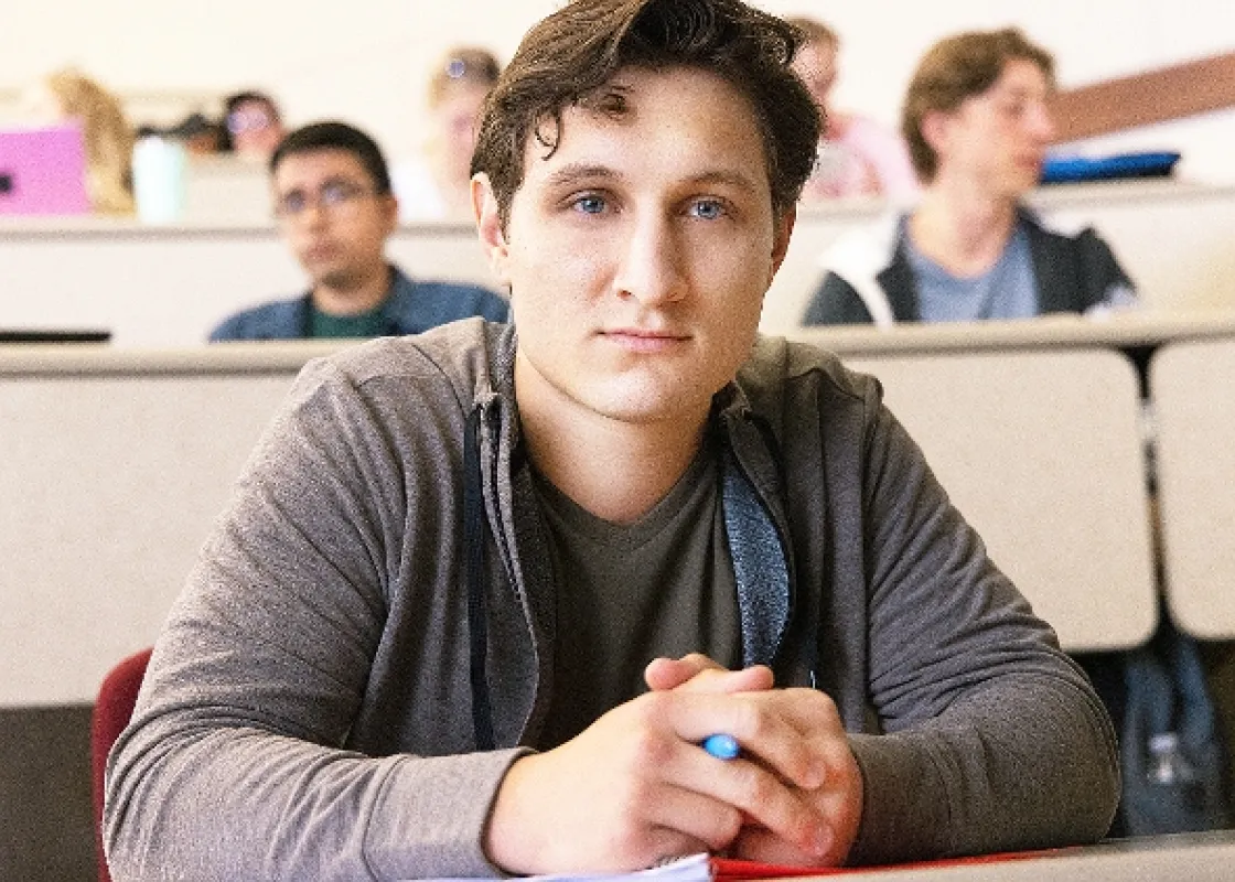 Ve stínu lží (Nightmare Student), 2021 - fotogaléria