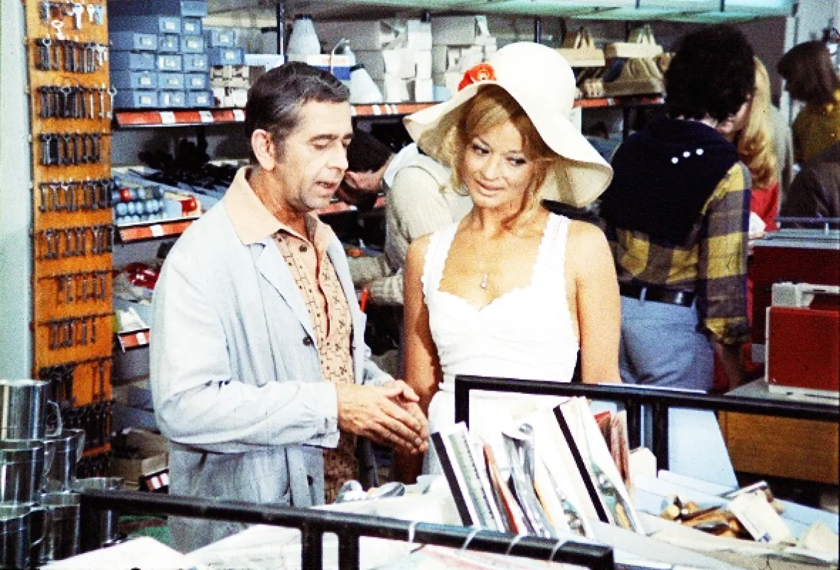 Hodíme se k sobě, miláčku...? (HODÍME SE K SOBĚ, MILÁČKU...?), 1974 - fotogaléria
