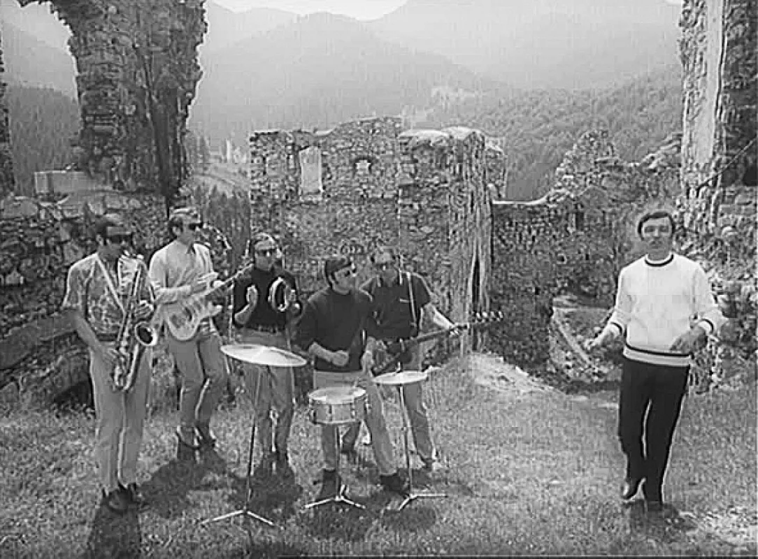 Čas slunce a růží, 1968 - fotogaléria