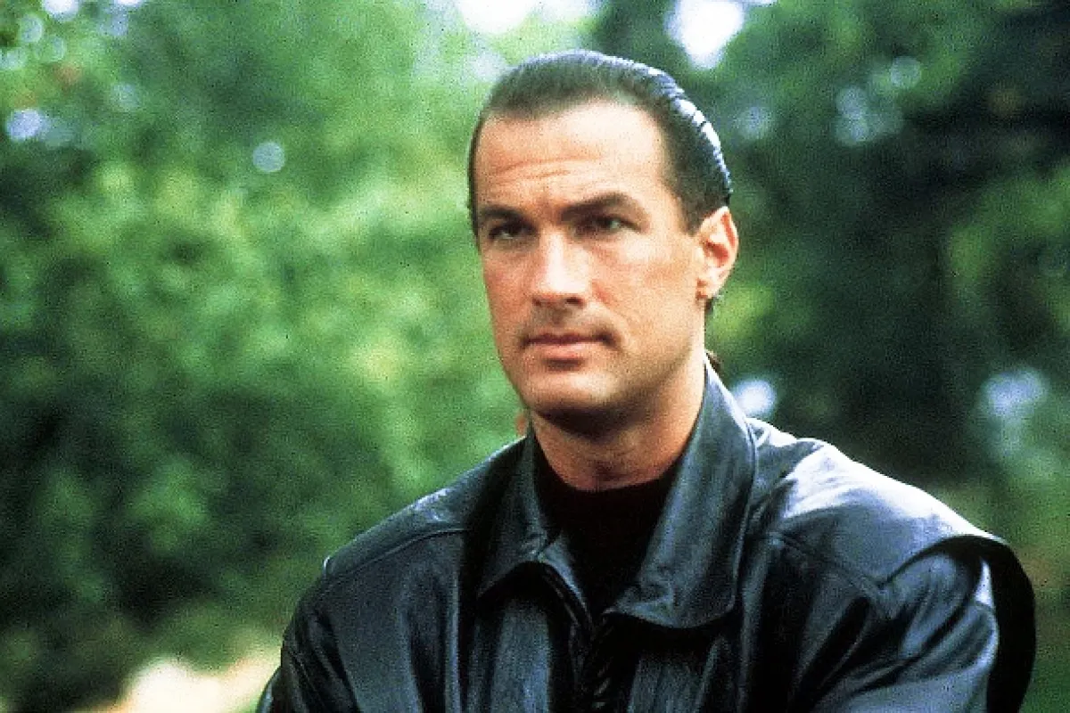 Ťažko ho zabiť (Hard to Kill), 1990 - fotogaléria