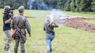 K poctě zbraň! (6/8)