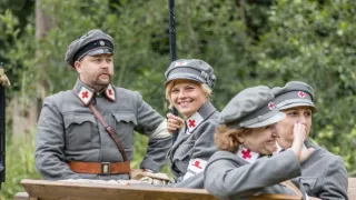 K poctě zbraň! (6/8)