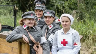 K poctě zbraň! (6/8)