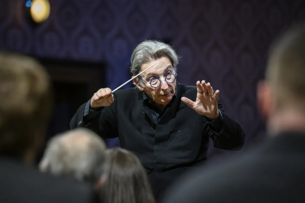 Českou filharmonii řídí Michael Tilson Thomas, 2022 - fotogaléria