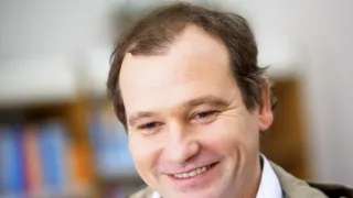 Vyprávěj