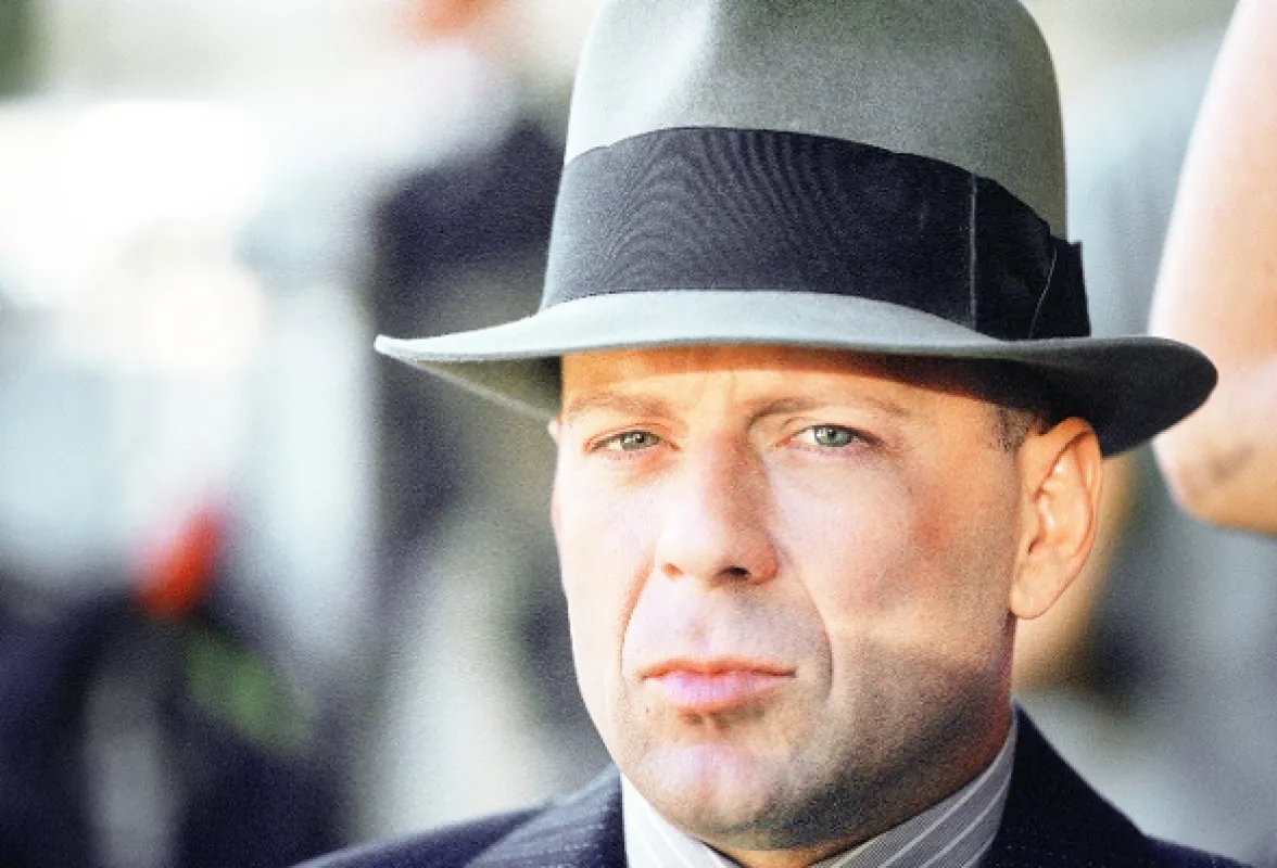 Poslední zůstává (Last Man Standing), 1996 - fotogaléria