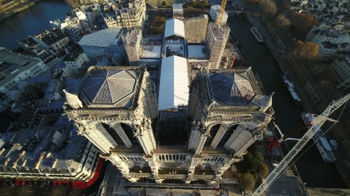 Notre-Dame: Příběh rekonstrukce (Notre-Dame Résurrection), 2024 - fotogaléria