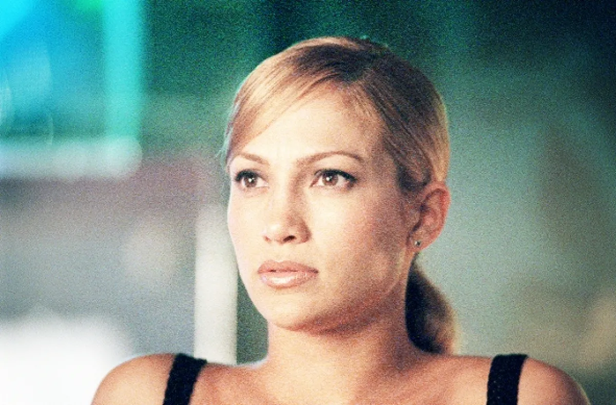 Policajtka (Angel Eyes), 2001 - fotogaléria