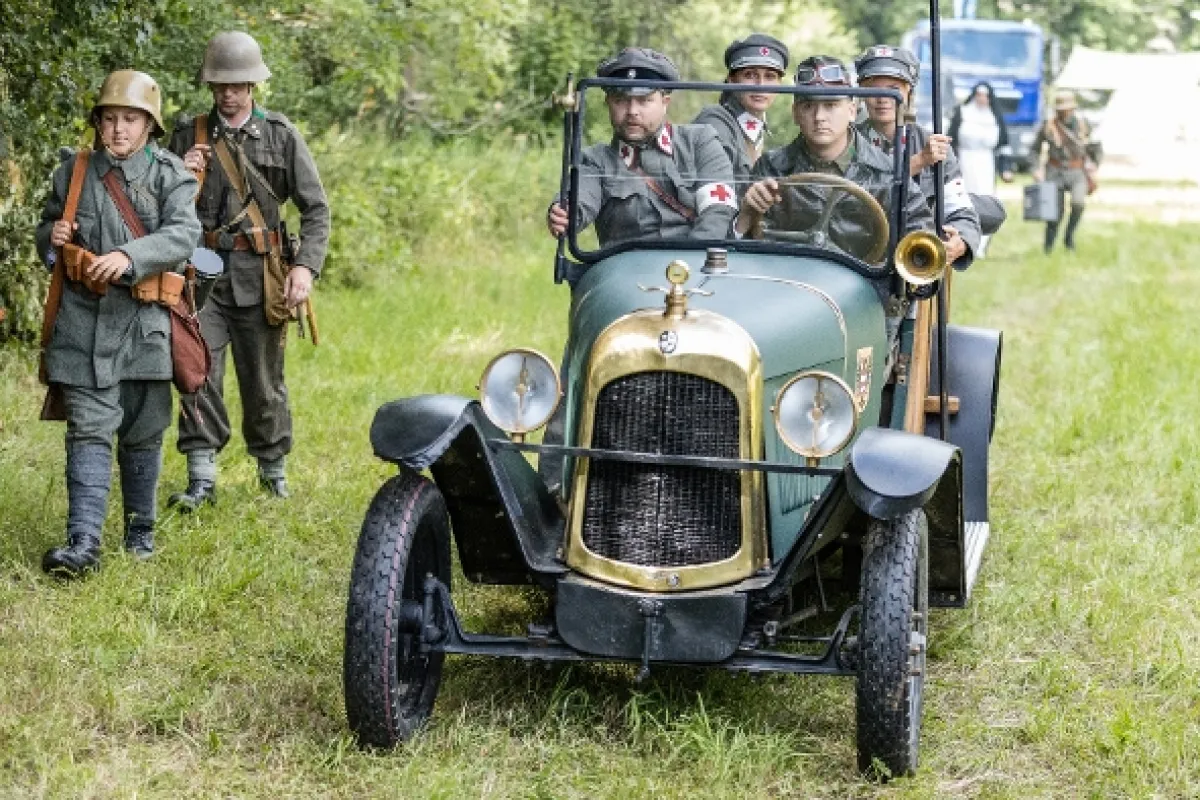 K poctě zbraň!, 2024 - fotogaléria
