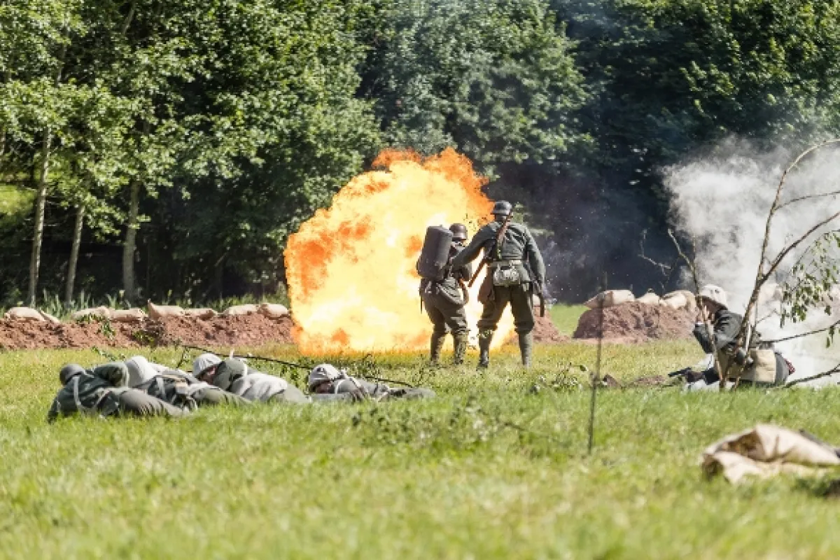 K poctě zbraň!, 2024 - fotogaléria