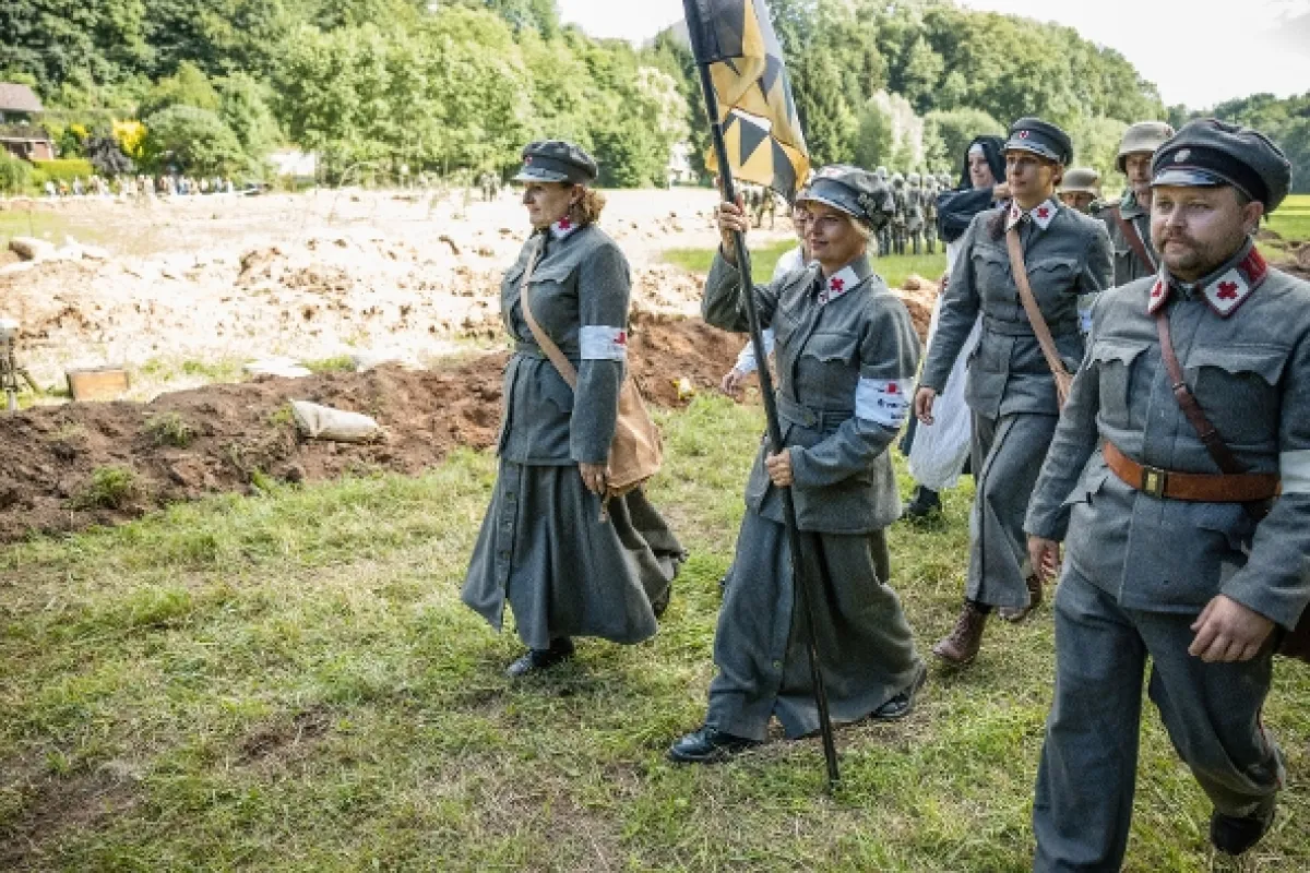K poctě zbraň!, 2024 - fotogaléria
