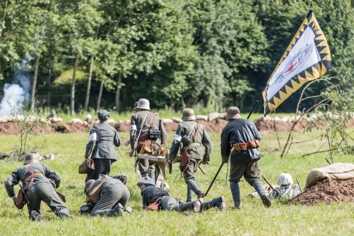 K poctě zbraň!, 2024 - fotogaléria