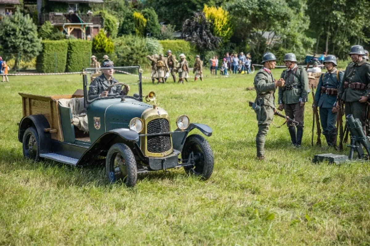 K poctě zbraň!, 2024 - fotogaléria