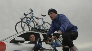 Program: Pád legendy