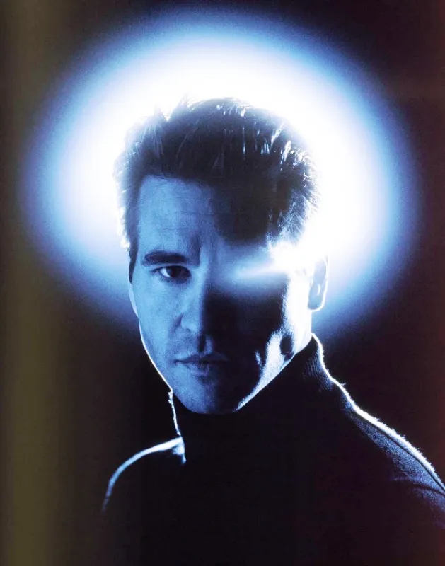 Svatý (The Saint), 1997 - fotogaléria