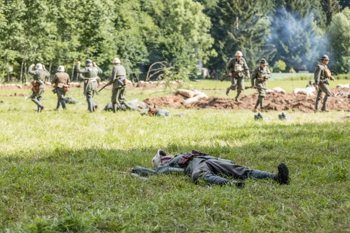 K poctě zbraň!, 2024 - fotogaléria