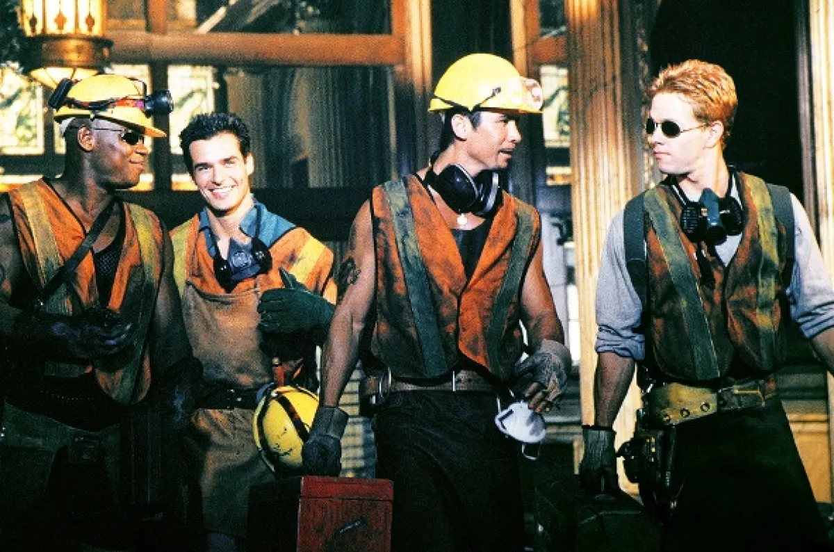 Veľký záťah (The Big Hit), 1998 - fotogaléria