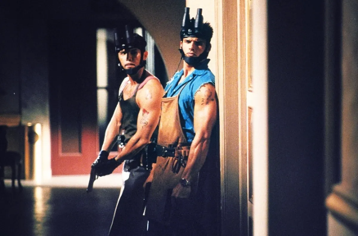 Veľký záťah (The Big Hit), 1998 - fotogaléria