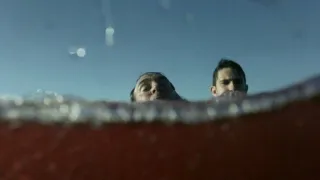 Keď žraloky útočia III (3)