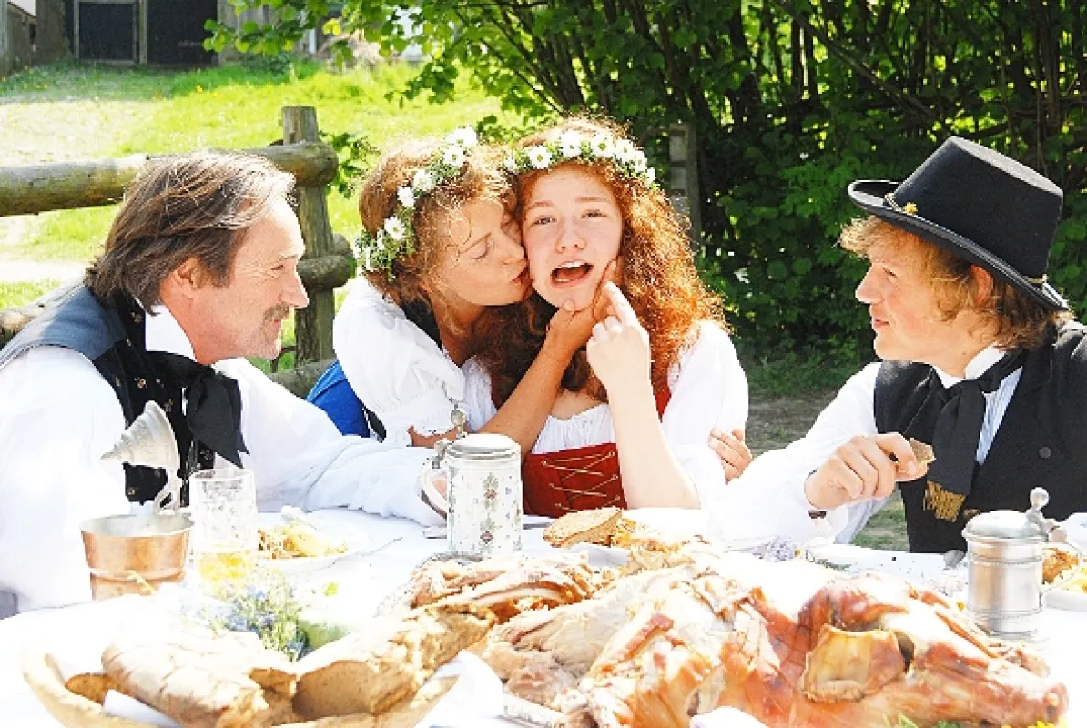 Stolečku, prostři se! (Tischlein deck dich), 2008 - fotogaléria