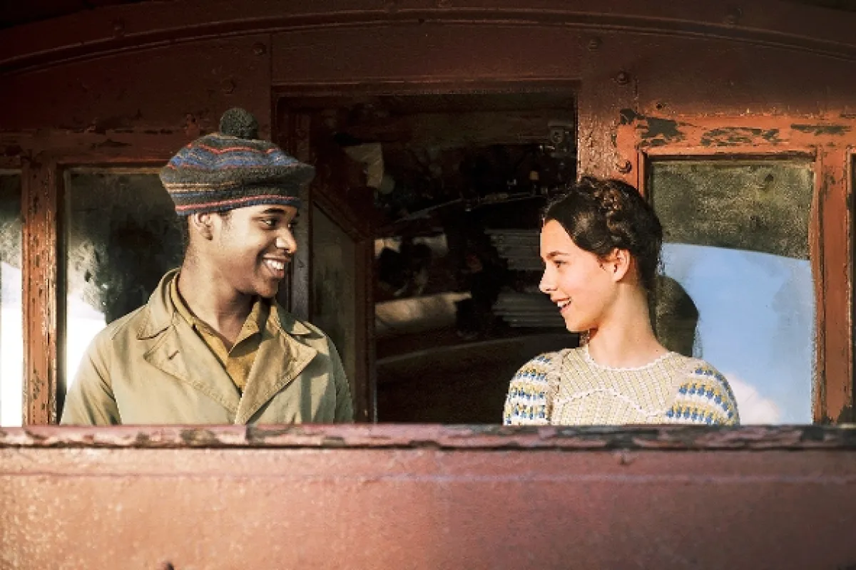 Vlak do bezpečí (The Railway Children Return), 2022 - fotogaléria