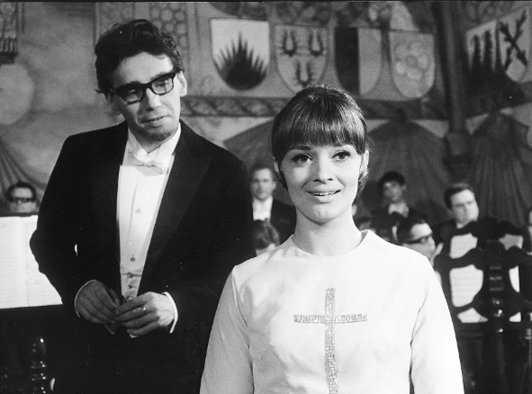 Ženu ani květinou neuhodíš, 1966 - fotogaléria
