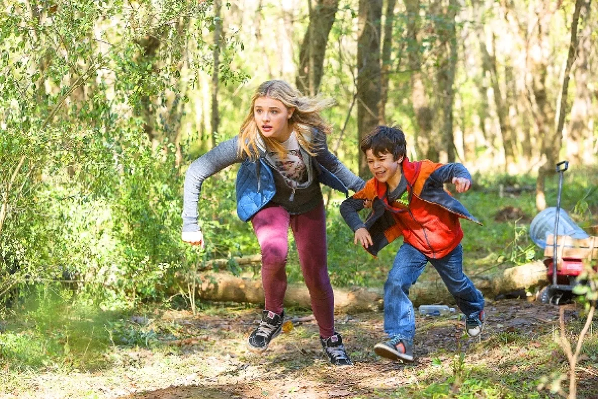 Piata vlna (The 5th Wave), 2016 - fotogaléria