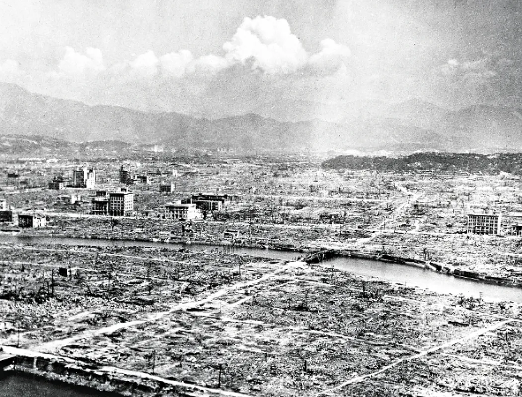 Hirošima - počátek atomového věku - fotogaléria