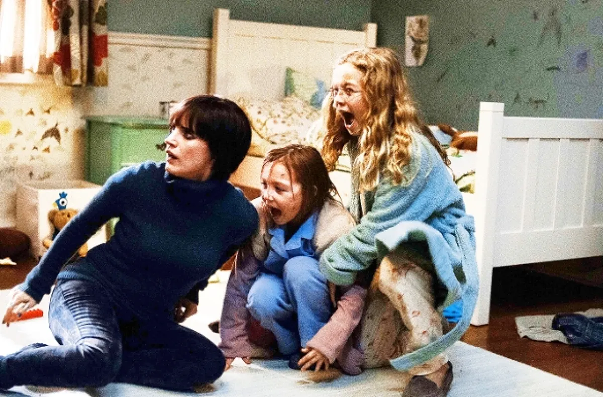 Mama (Mama aka Mamá), 2013 - fotogaléria