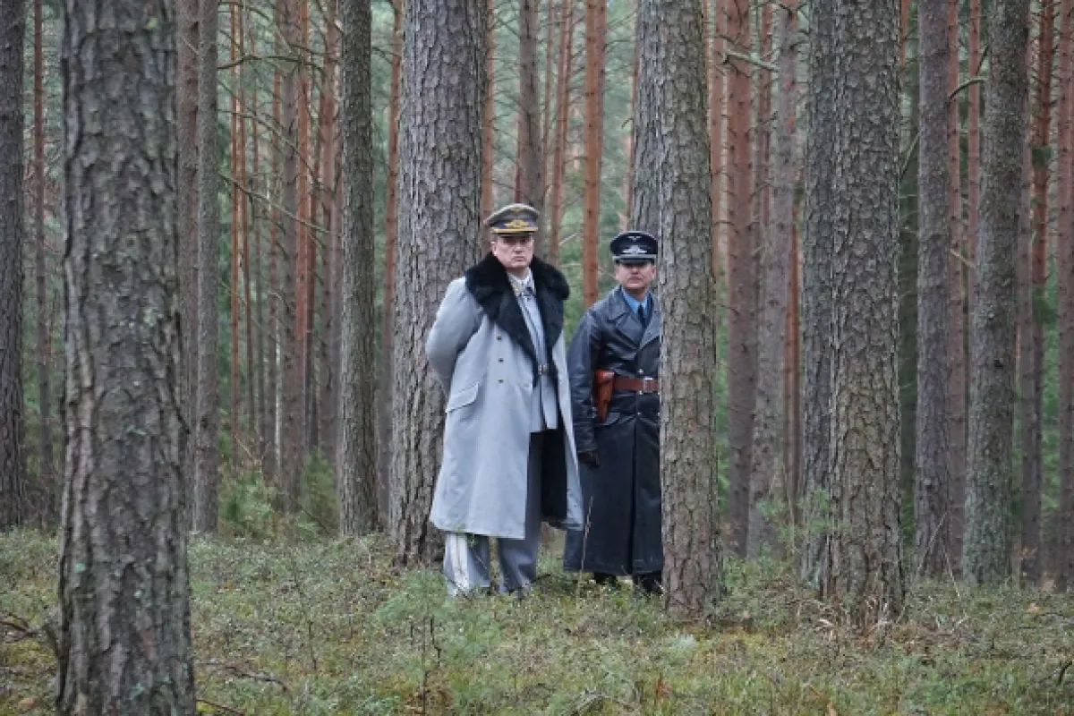 Vzestup nacistů - Pád - fotogaléria