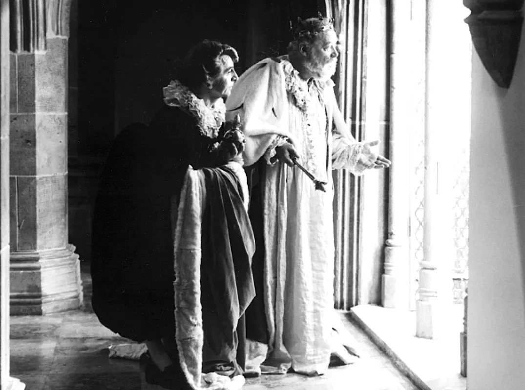 O princezně Jasněnce a létajícím ševci (PRINCESS BRIGHTNESS AND THE FLYING SHOEMAKER), 1987 - fotogaléria