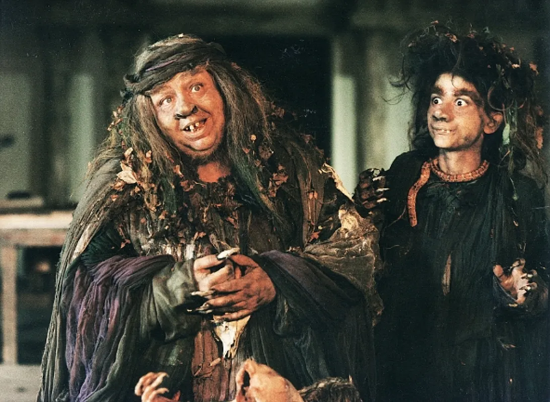 O princezně Jasněnce a létajícím ševci (PRINCESS BRIGHTNESS AND THE FLYING SHOEMAKER), 1987 - fotogaléria