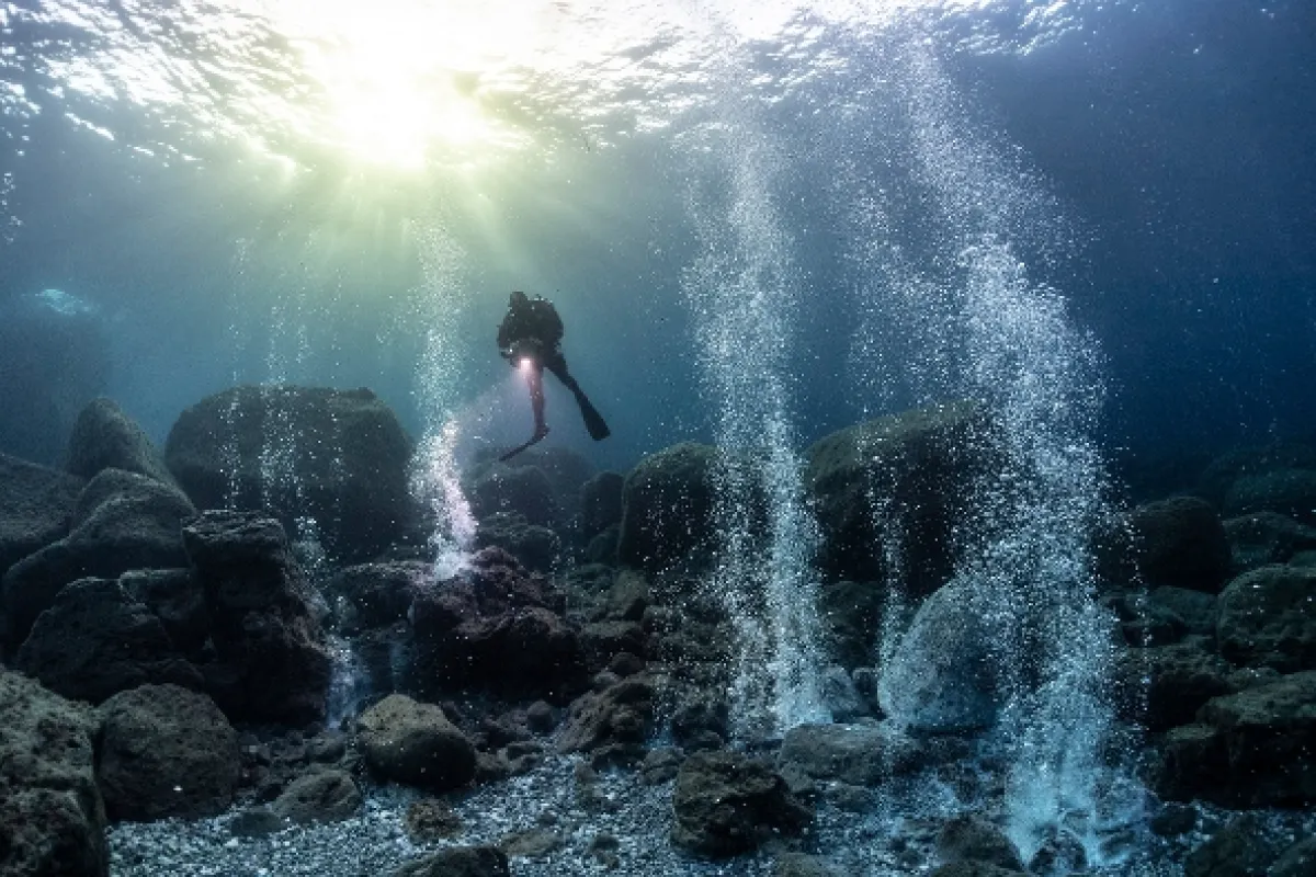 Oheň pod hladinou (Méditerranée, la face immergée des volcans), 2021 - fotogaléria