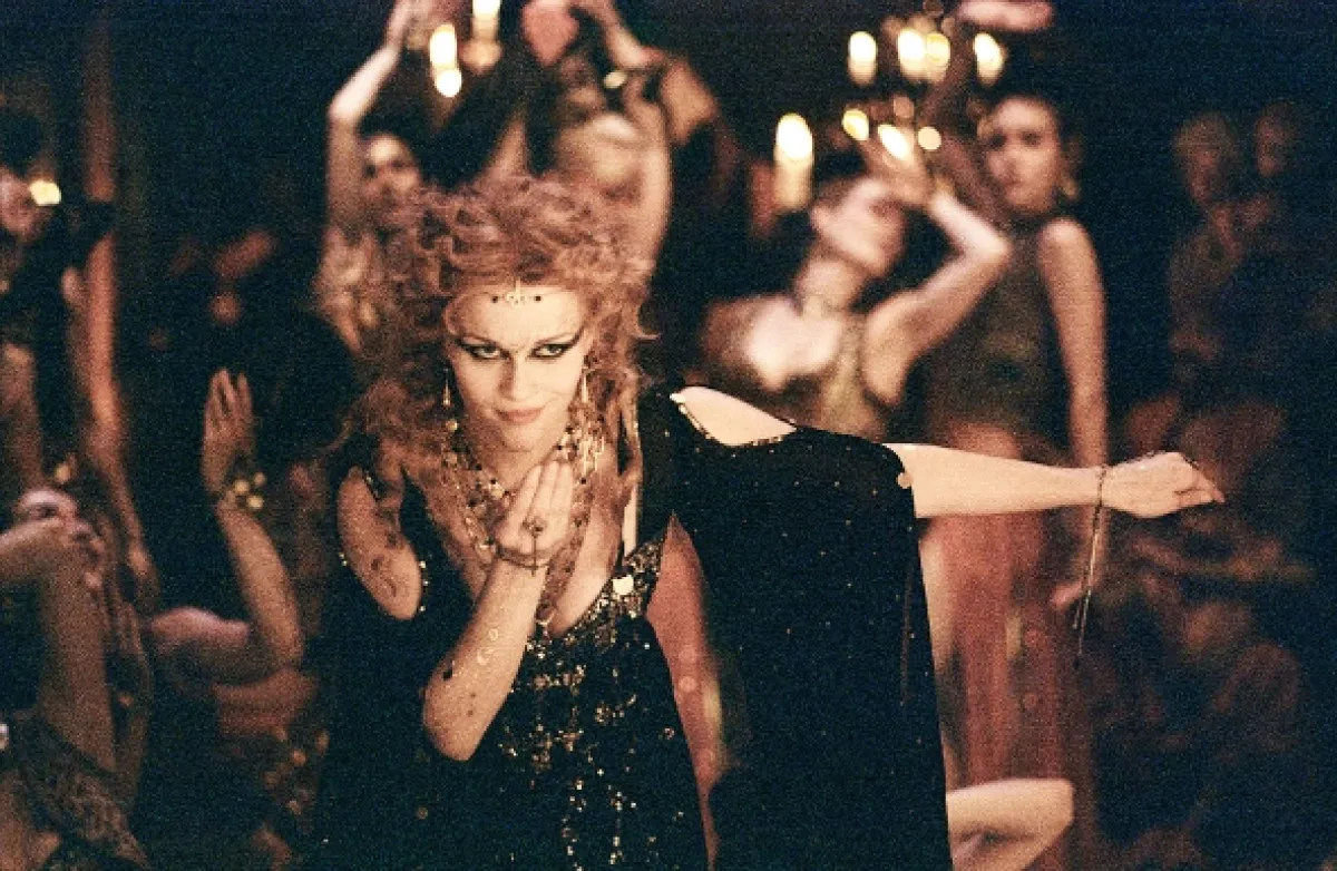 Jarmark marnosti (Vanity Fair), 2004 - fotogaléria