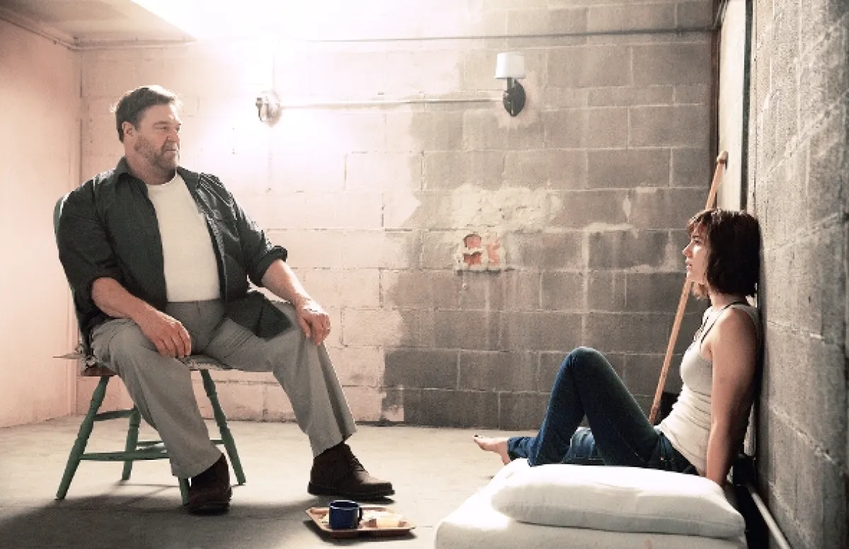 Ulice Cloverfield 10 (10 Cloverfield Lane), 2016 - fotogaléria