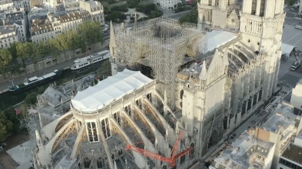 Záchrana katedrály Notre Dame - fotogaléria