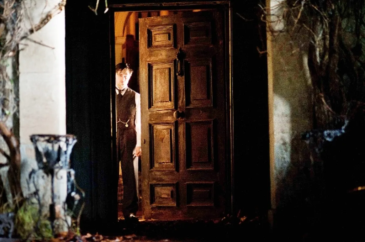 Žena v černém (Woman in Black), 2012 - fotogaléria