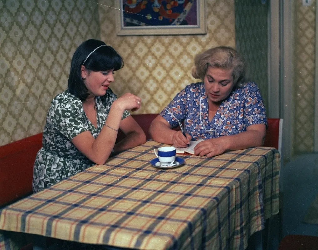 Mať tak dievča na stráženie, 1980 - fotogaléria